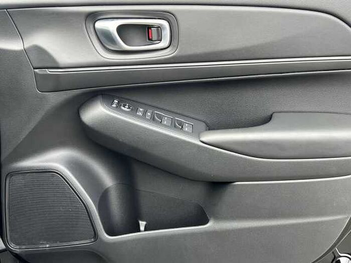 Honda HR-V Hybrid 1.5 h i-MMD Elegance SUV 5dr Petrol Hybrid CVT Euro 6 (s/s) (131 ps) 