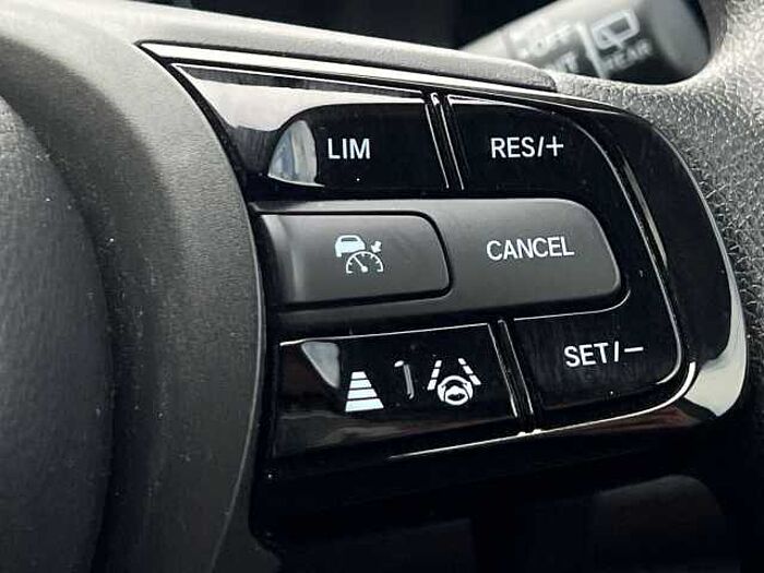 Honda HR-V Hybrid 1.5 h i-MMD Elegance SUV 5dr Petrol Hybrid CVT Euro 6 (s/s) (131 ps) 