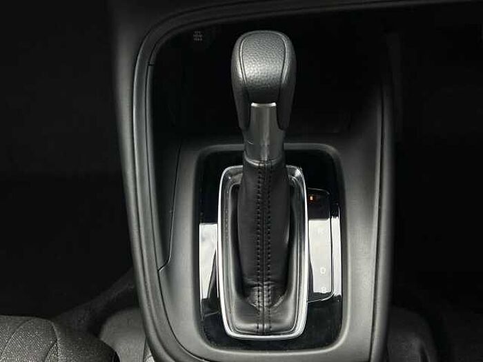 Honda HR-V Hybrid 1.5 h i-MMD Elegance SUV 5dr Petrol Hybrid CVT Euro 6 (s/s) (131 ps) 