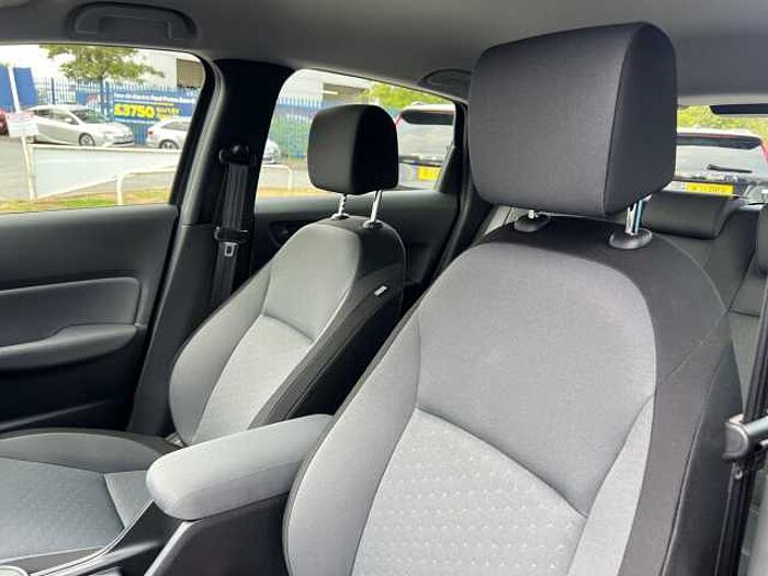 Honda Jazz Hybrid 1.5 h i-MMD Elegance Hatchback 5dr Petrol Hybrid eCVT Euro 6 (s/s) (122 ps) 