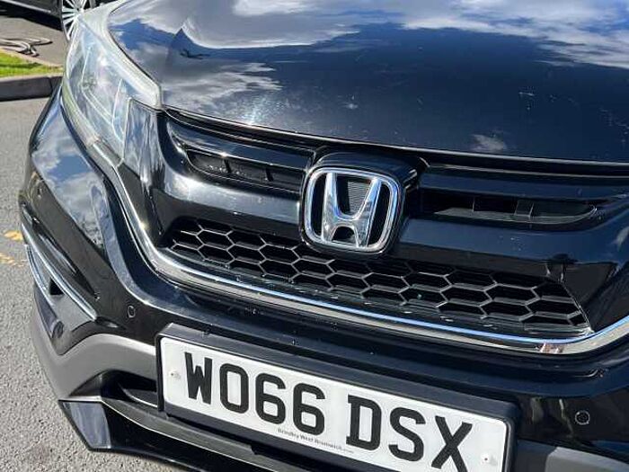 Honda CR-V 2.0 i-VTEC Black Edition SUV 5dr Petrol Manual 4WD Euro 6 (s/s) (155 ps) 