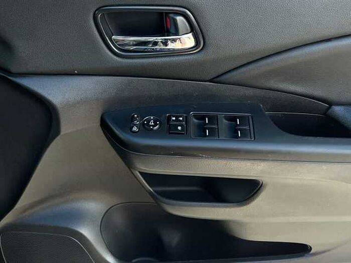 Honda CR-V 2.0 i-VTEC Black Edition SUV 5dr Petrol Manual 4WD Euro 6 (s/s) (155 ps) 