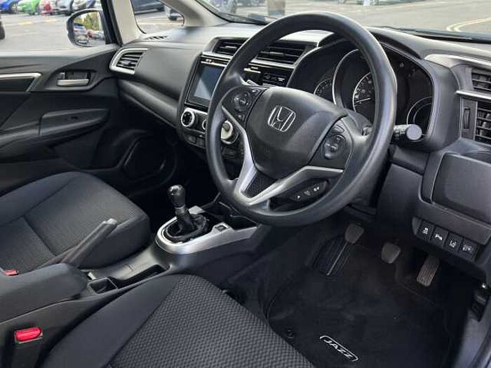 Honda Jazz 1.3 i-VTEC SE Hatchback 5dr Petrol Manual Euro 6 (s/s) (102 ps) 