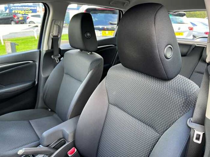 Honda Jazz 1.3 i-VTEC SE Hatchback 5dr Petrol Manual Euro 6 (s/s) (102 ps) 