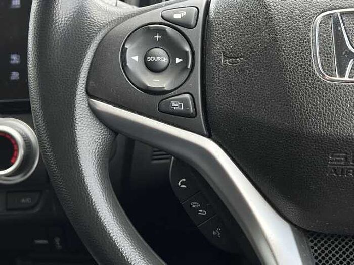 Honda Jazz 1.3 i-VTEC SE Hatchback 5dr Petrol Manual Euro 6 (s/s) (102 ps) 