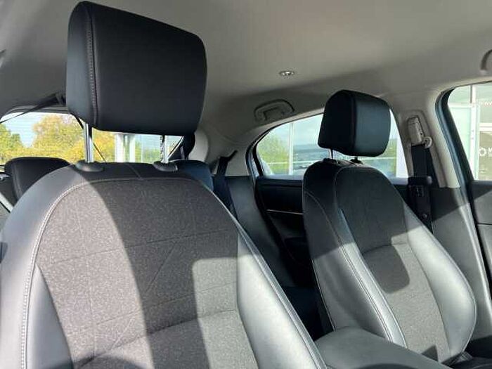 Honda HR-V Hybrid 1.5 h i-MMD Advance SUV 5dr Petrol Hybrid CVT Euro 6 (s/s) (131 ps) 