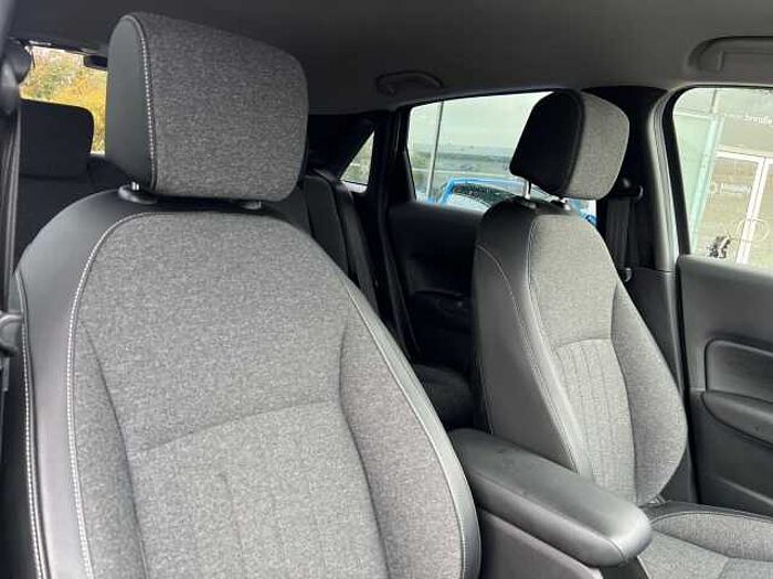 Honda Jazz Hybrid 1.5 h i-MMD Advance Hatchback 5dr Petrol Hybrid eCVT Euro 6 (s/s) (122 ps) 
