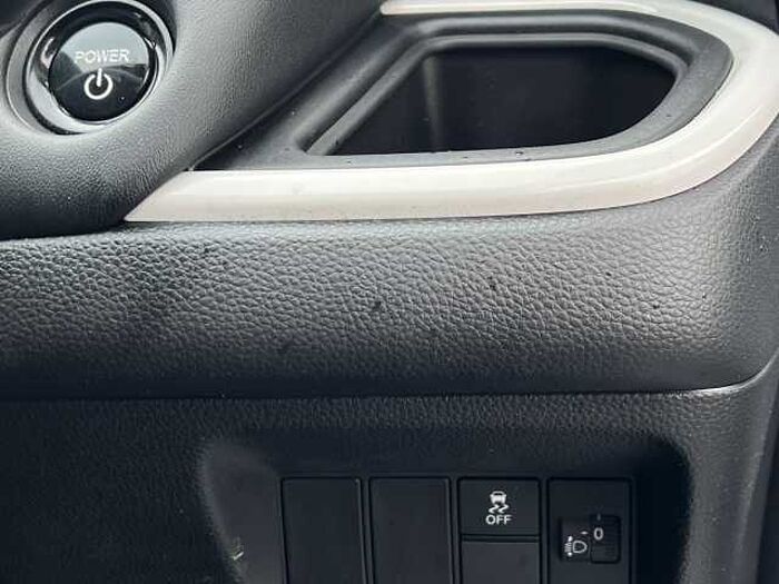 Honda Jazz Hybrid 1.5 h i-MMD Advance Hatchback 5dr Petrol Hybrid eCVT Euro 6 (s/s) (122 ps) 