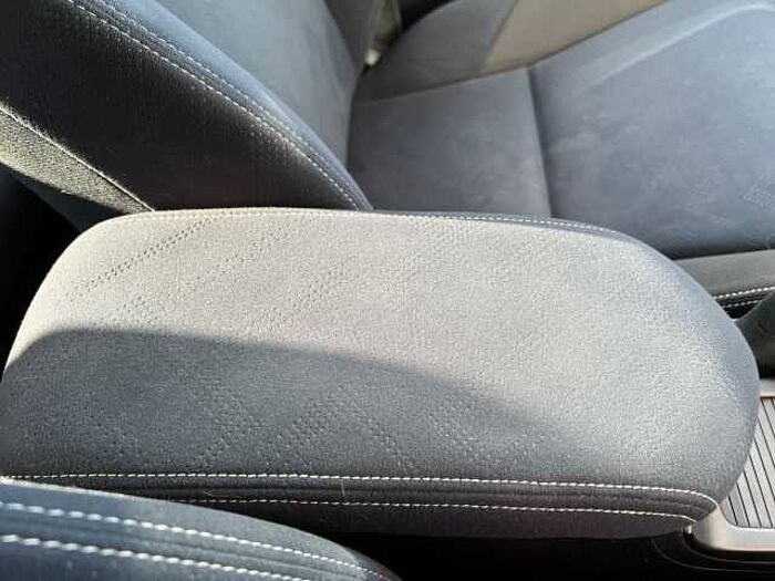 Honda Civic 1.8 i-VTEC SE Plus Hatchback 5dr Petrol Auto Euro 5 (142 ps) 